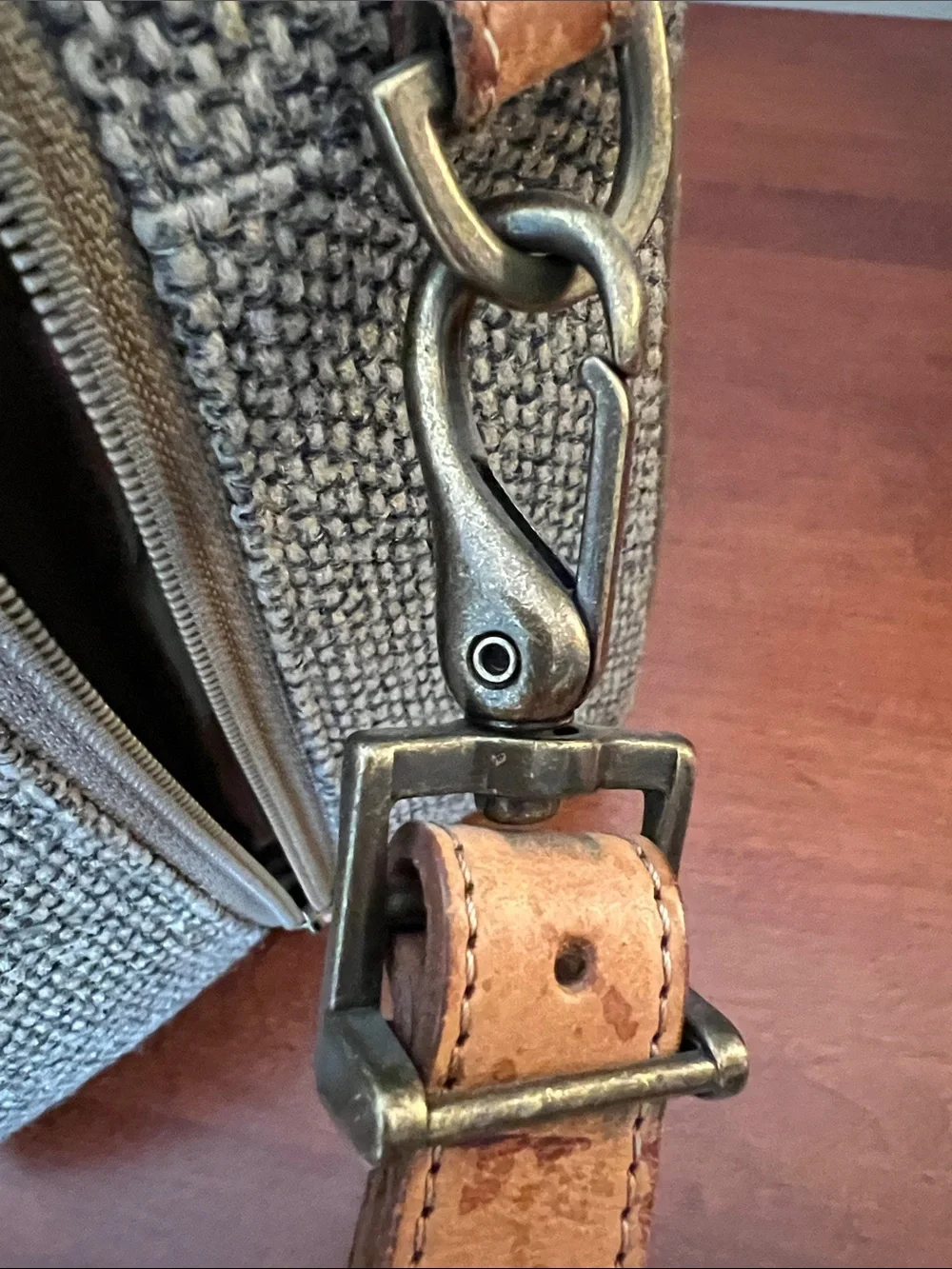 Hartmann signature tweed